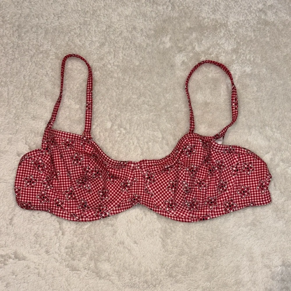 PINK by Frankie’s Bikinis 2 Piece Bikini